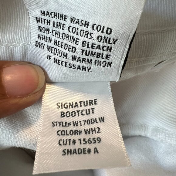 Hudson Premium Signature Bootcut Jeans - Sz 32 (NWT) - Picture 8 of 8